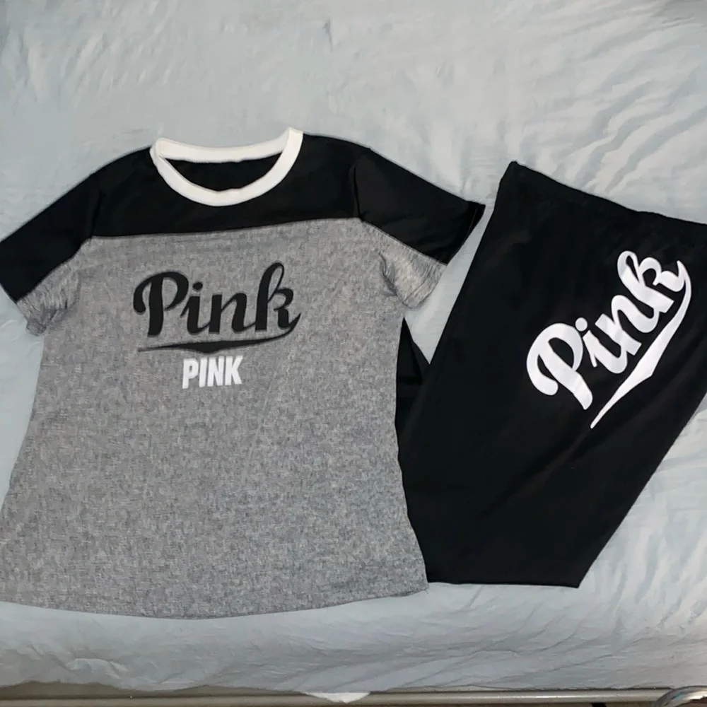 Pink set - Picture 1 of 3